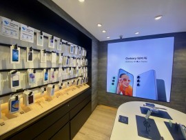 Samsung Experience Store in Kunnamkulam